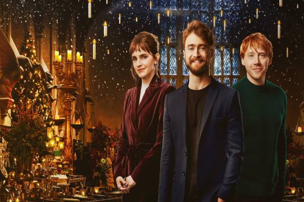 دانلود مستند Harry Potter 20th Anniversary: Return to Hogwarts 