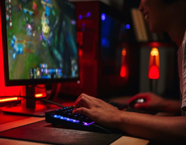 راهنمای خرید کامپیوتر گیمینگ رده حرفه ‌ای