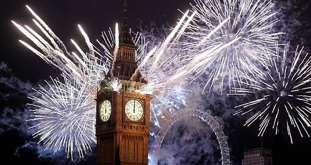 دانلود مراسم New Years Eve Fireworks London 2017